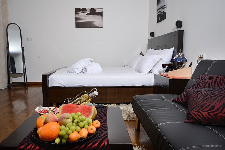 Room 42 of 110
