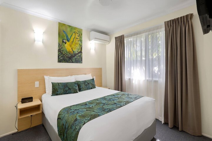 Room 74 of 141