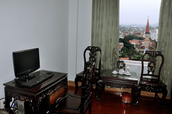Room 13 of 44
