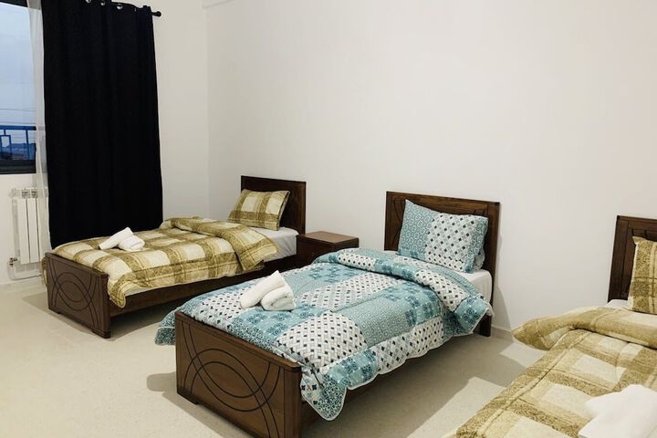Room 13 of 20