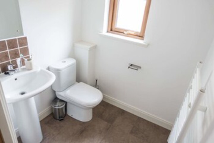 Room 3 of 10