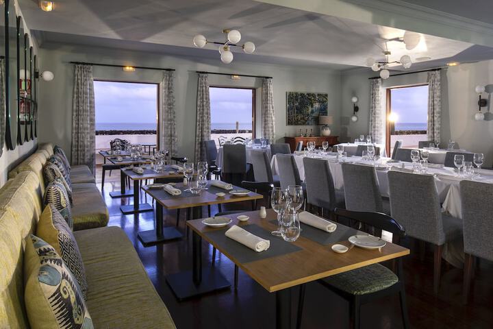 Dining Photos