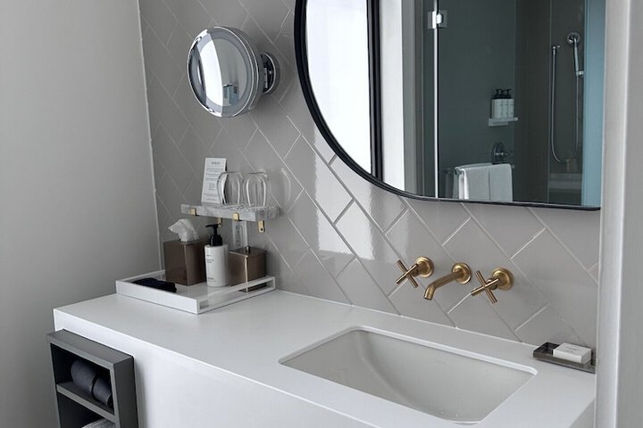Bath Interior