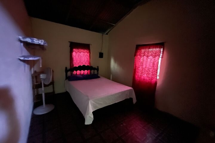 Room 9 of 9