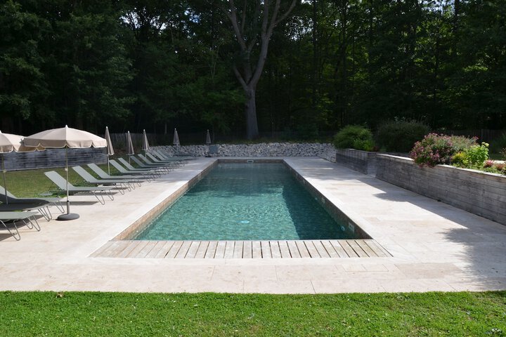 Pool 70 of 118