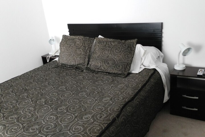 Room 4 of 48
