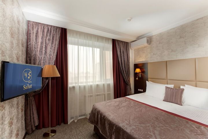 Room 37 of 120