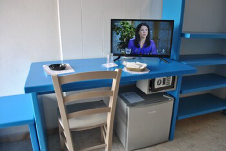 Room 12 of 24