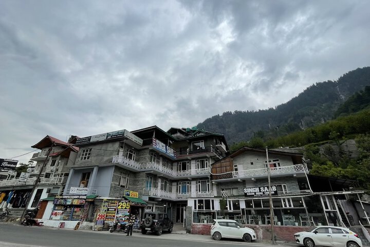 Hotel 43 of 43
