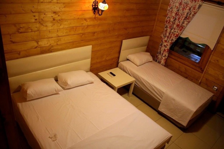 Room 2 of 11