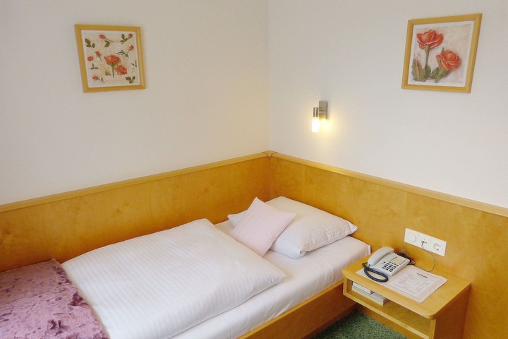 Room 20 of 50