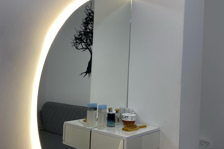 Room 26 of 64