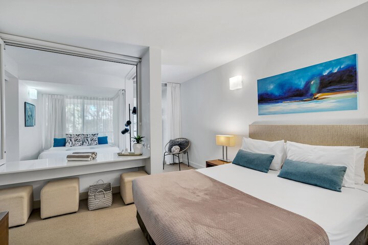 Room 18 of 44