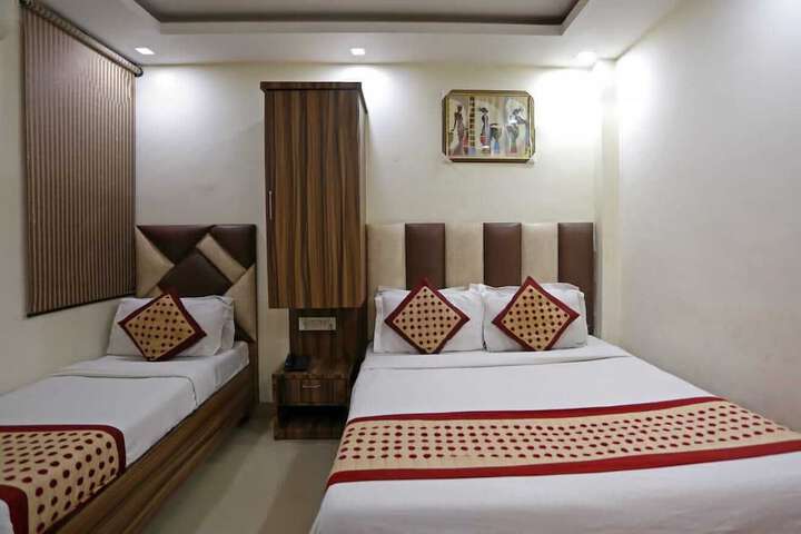 Room 22 of 46