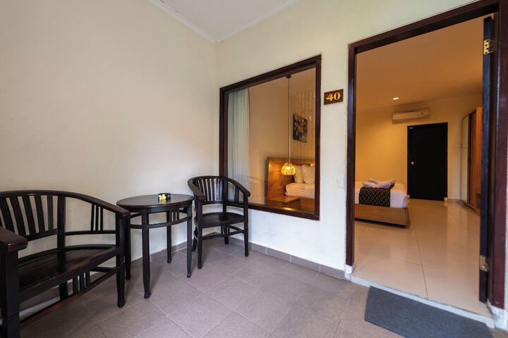 Room 21 of 68