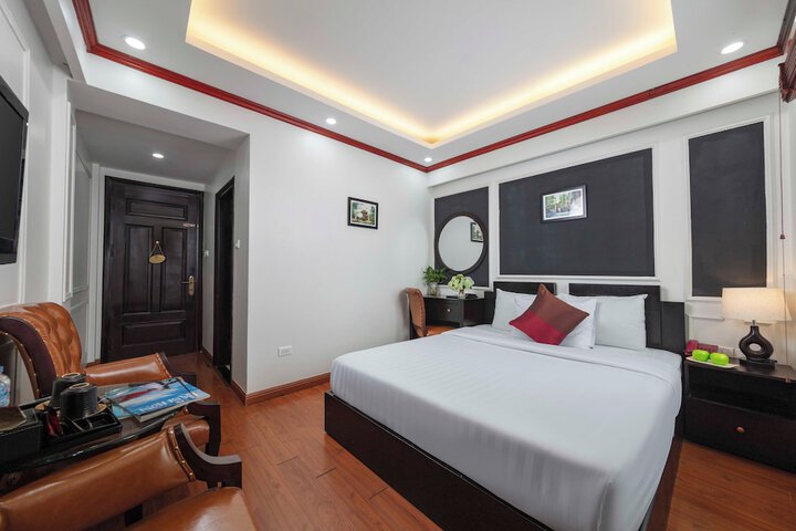 Room 28 of 54