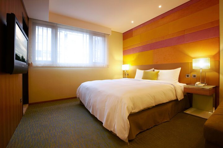 Room 21 of 56