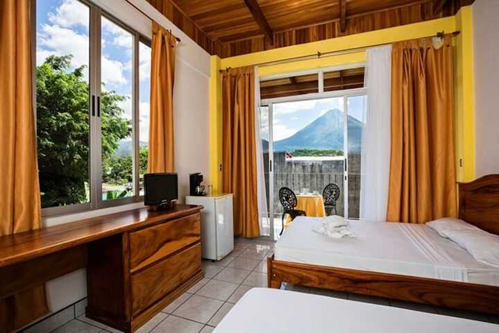 Room 2 of 17