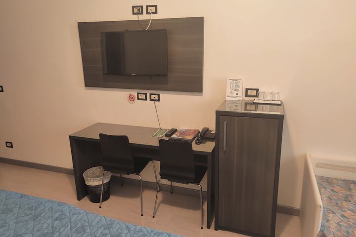 Room 40 of 64