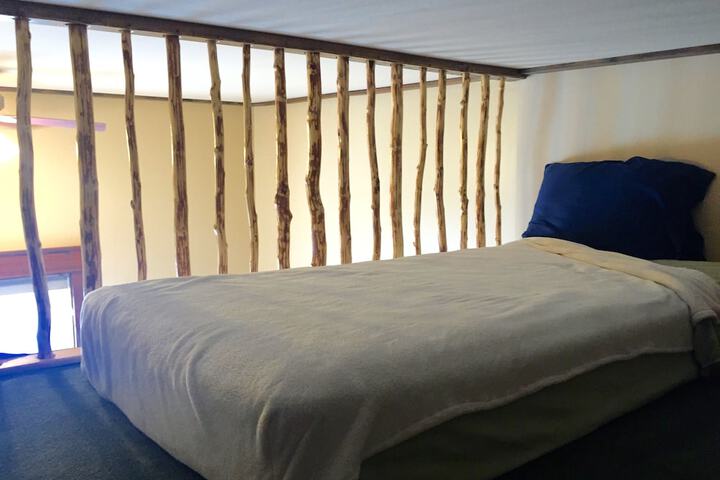 Room 9 of 60
