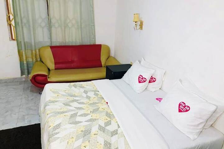 Room 17 of 31