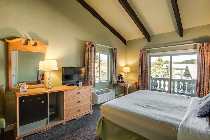 Room 21 of 72