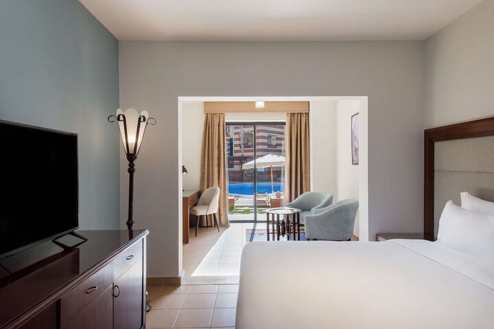Room 47 of 149