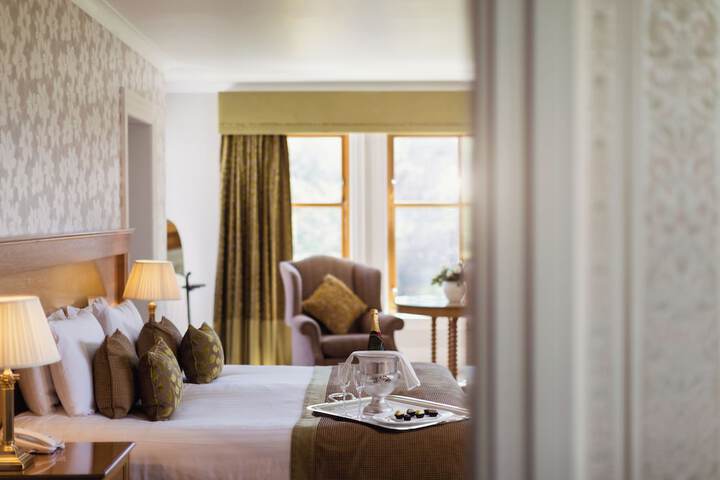 Room 5 of 26