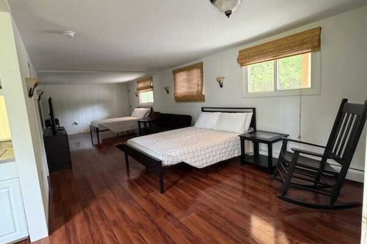 Room 6 of 22