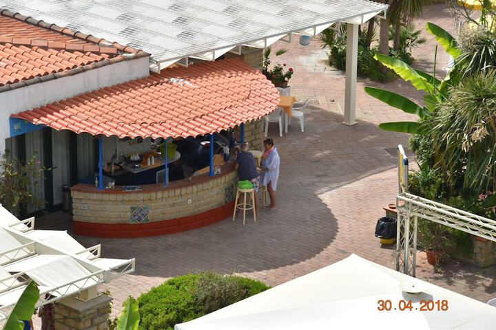 Hotel Pool