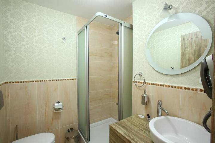 Room 8 of 55