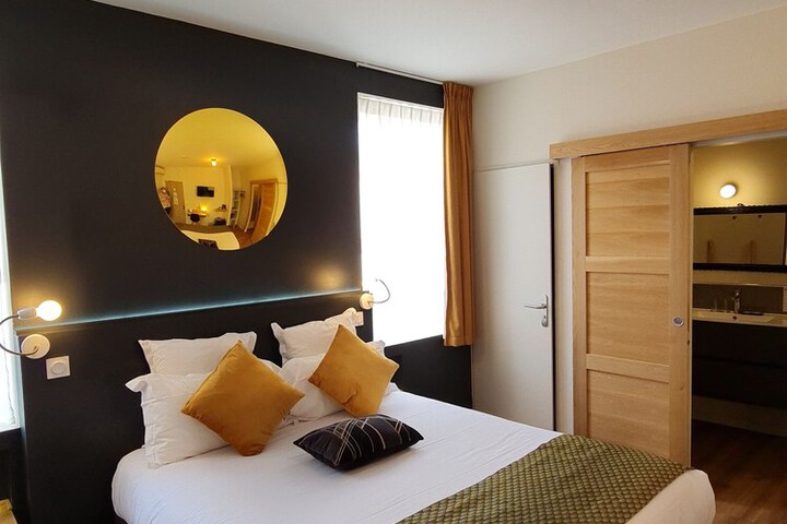 Hotel Interior 157 of 210