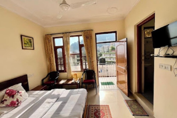 Hotel Anuj Regency