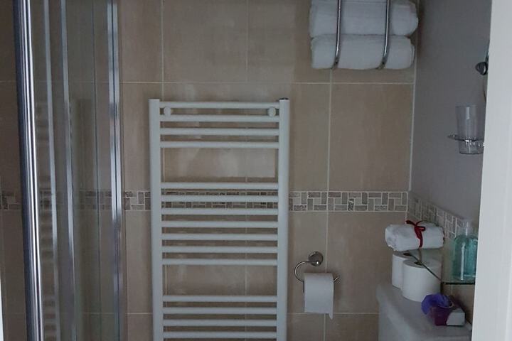 Room 14 of 62
