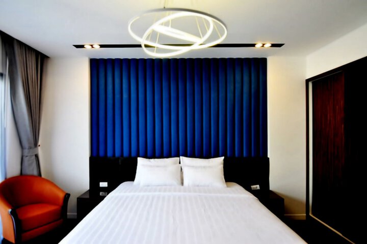 Room 7 of 45