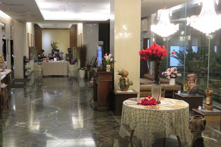 Lobby Photos