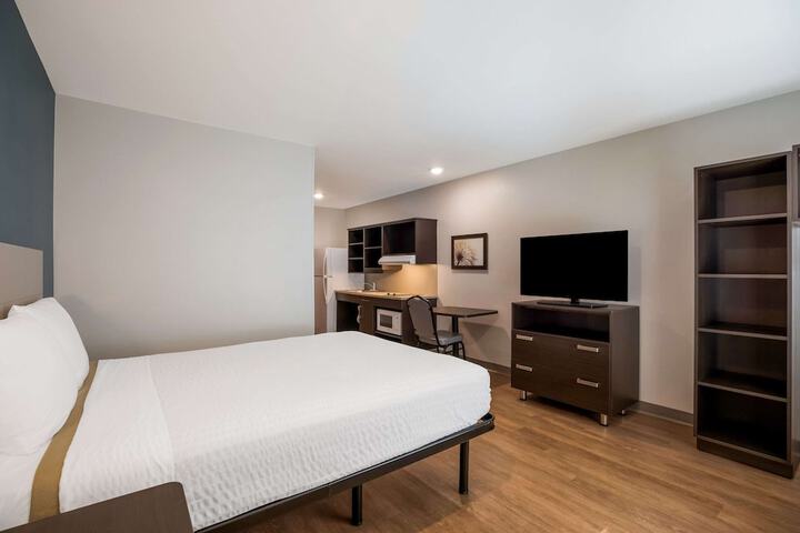 Standard Double Bed (11 of 28)