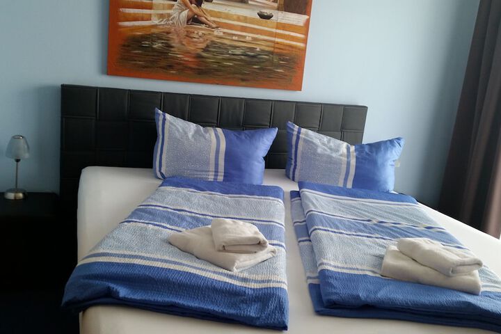 Room 12 of 54