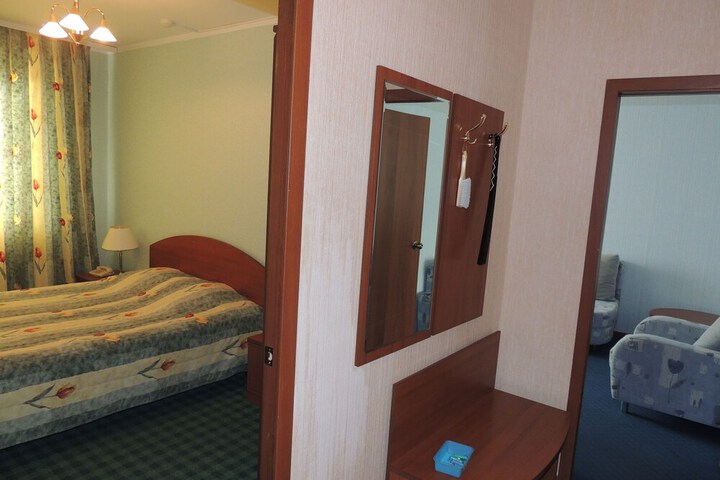 Room 53 of 101