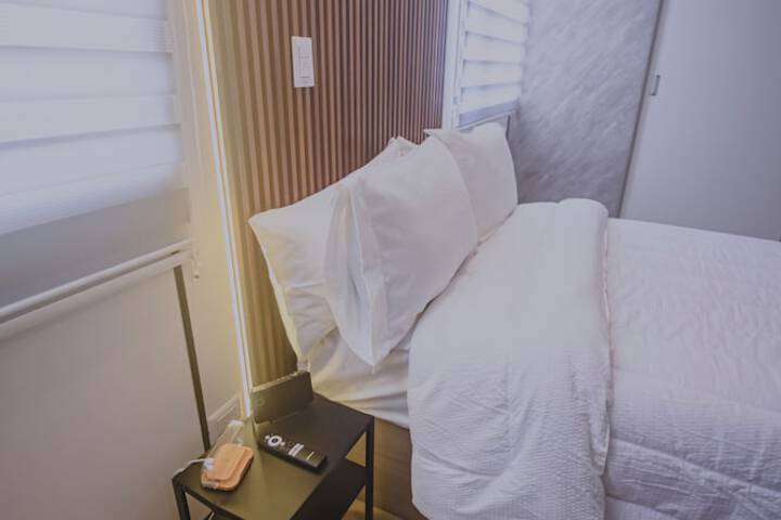 Room 10 of 95