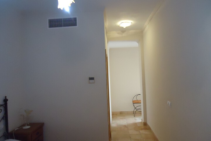 Room 15 of 36
