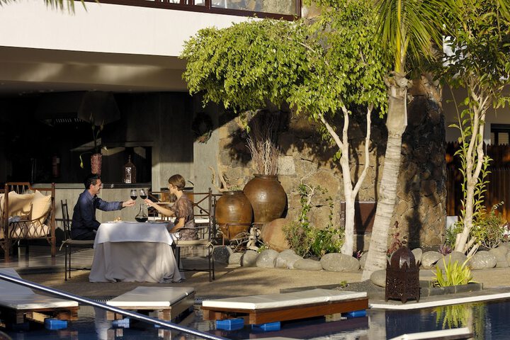 Dining Photos