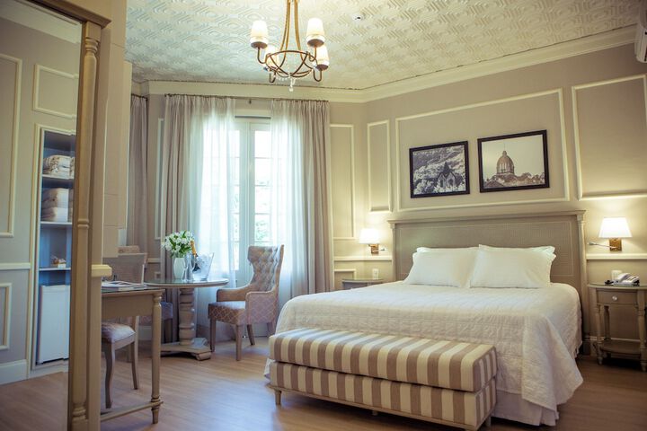 Room 46 of 110