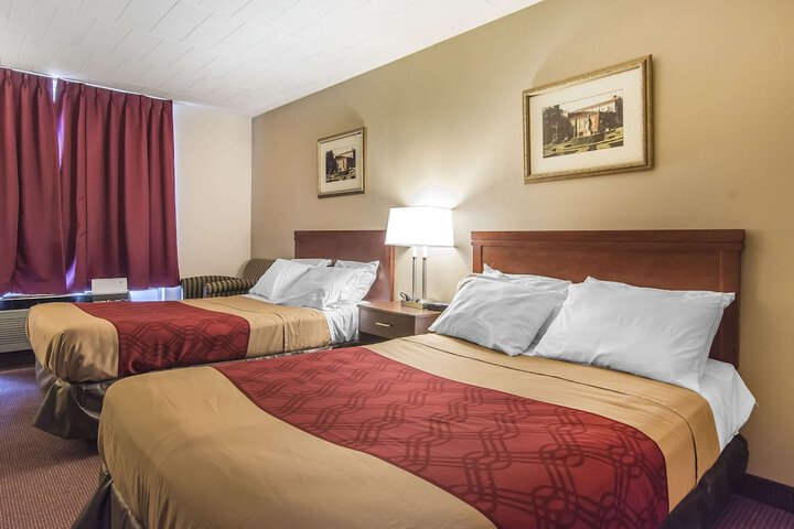 2 Double Beds (5 of 6)