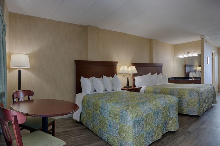 Room 3 of 17