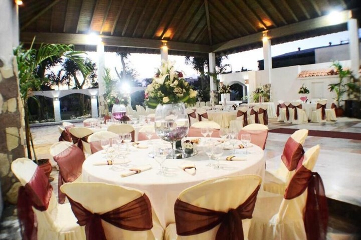 Wedding/Banquet 15 of 15