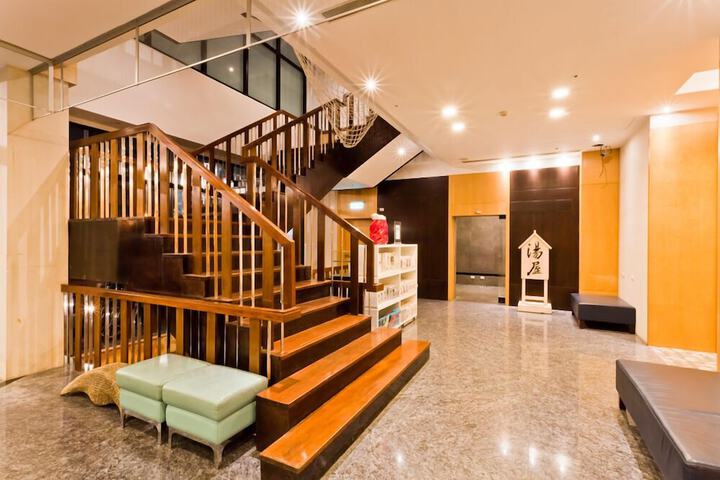 Lobby Photos