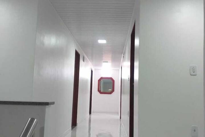 Ballroom/Hall 17 of 19