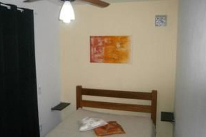Room 5 of 19