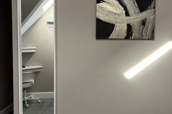 Room 52 of 91